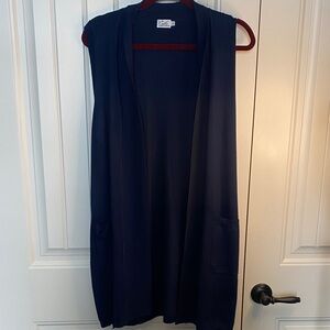 Cielo Navy Sleeveless Cardigan